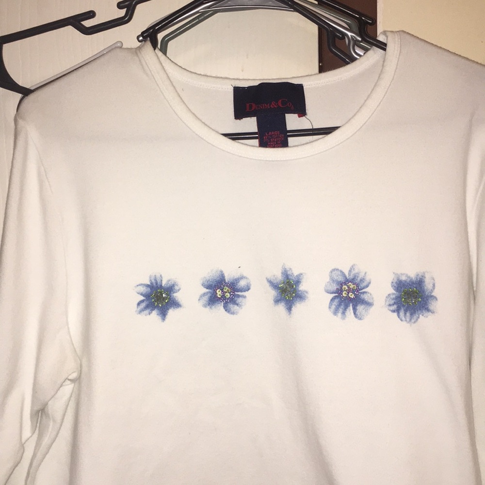 A white shirt